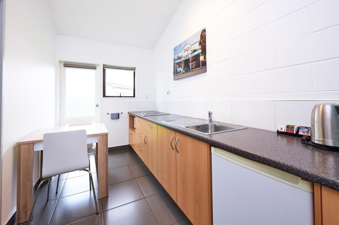 Cobblestone Court Motel - Wenzel Motels Tauranga Luaran gambar