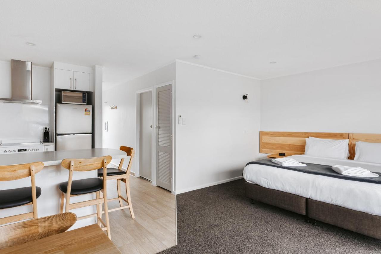 Cobblestone Court Motel - Wenzel Motels Tauranga Luaran gambar