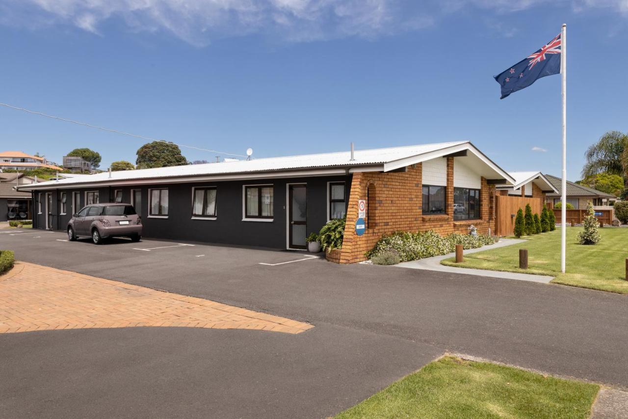 Cobblestone Court Motel - Wenzel Motels Tauranga Luaran gambar