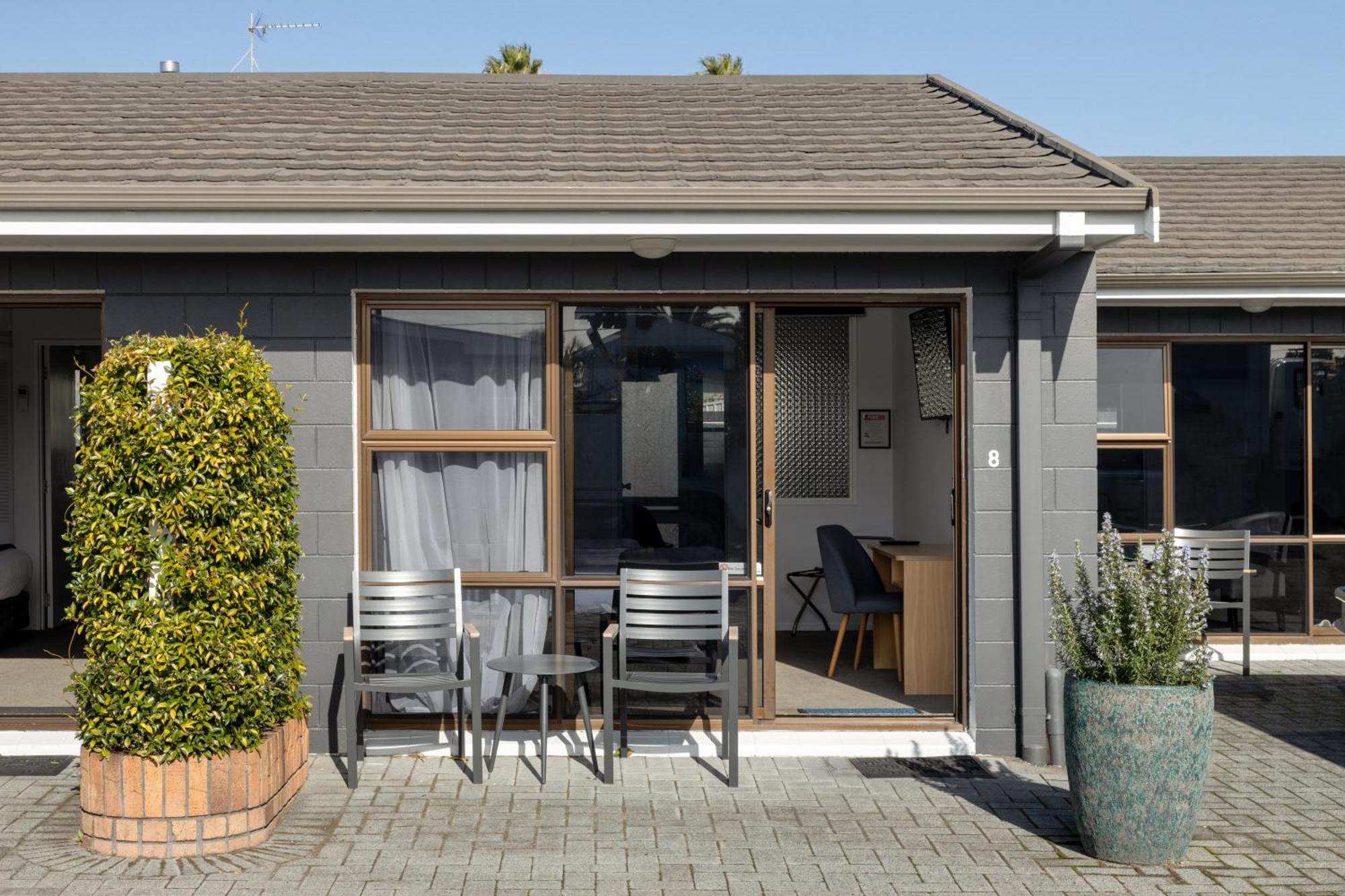 Cobblestone Court Motel - Wenzel Motels Tauranga Luaran gambar
