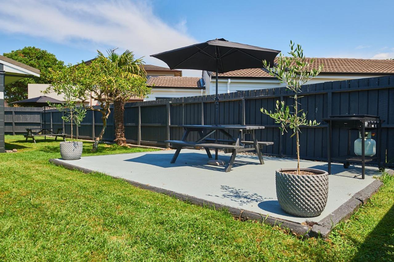 Cobblestone Court Motel - Wenzel Motels Tauranga Luaran gambar